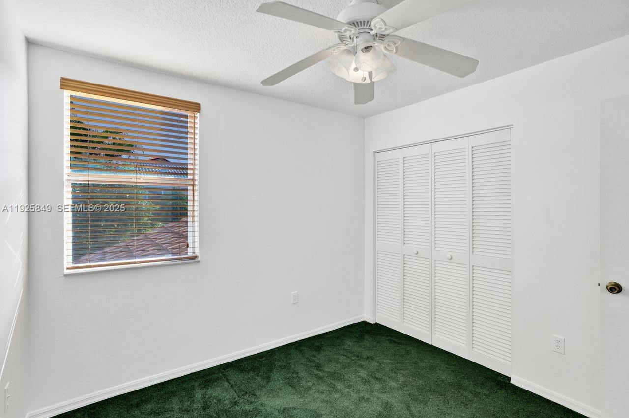 1256 NW 125th Ter Sunrise, FL 33323