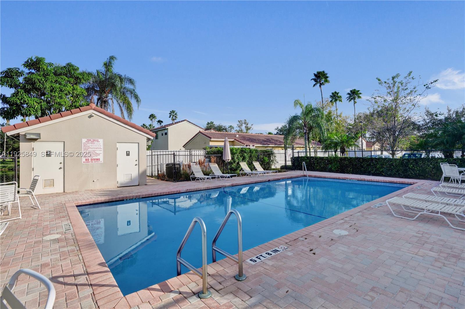 1256 NW 125th Ter Sunrise, FL 33323