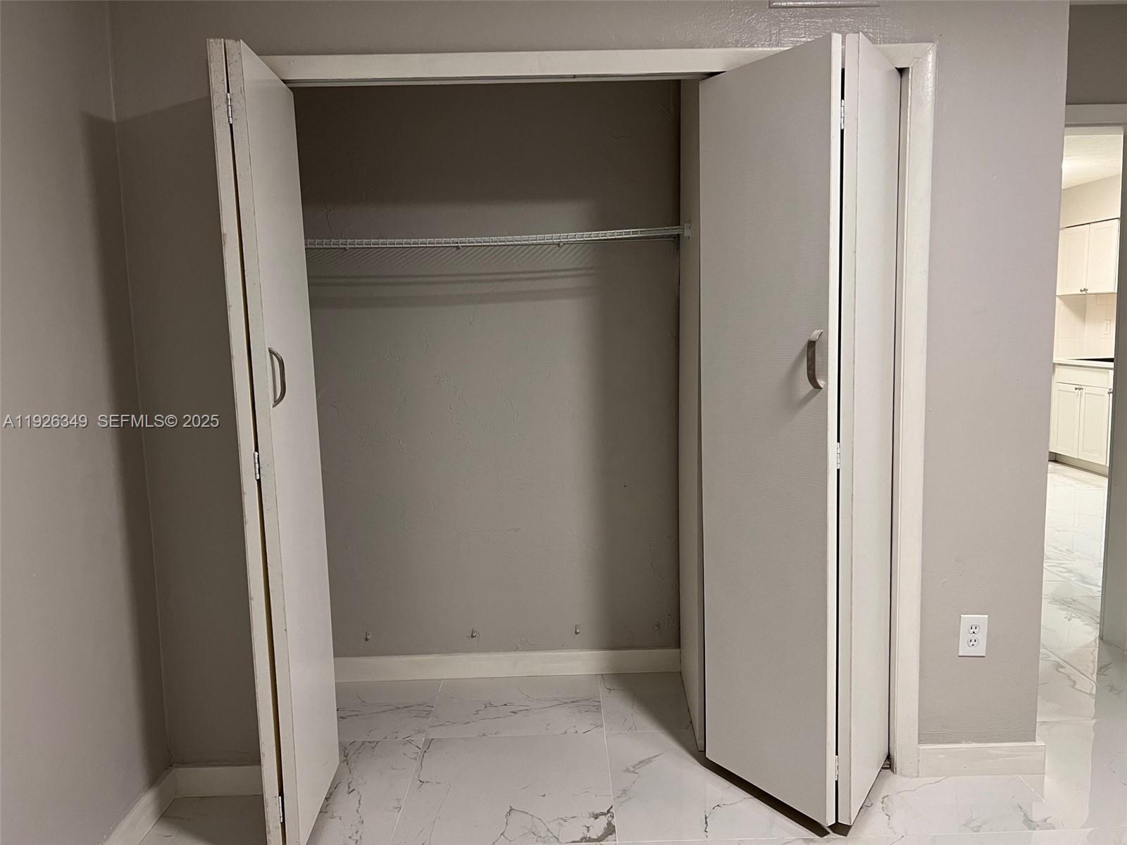 4300 SW 67th Ave #21 Miami, FL 33155