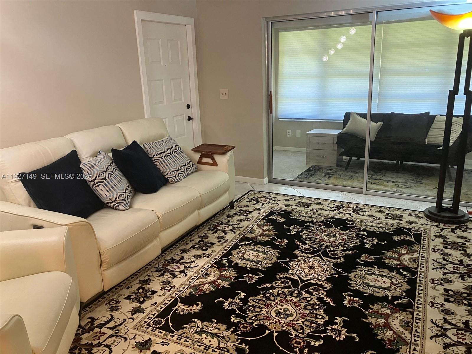 5174 Lakefront Blvd #C