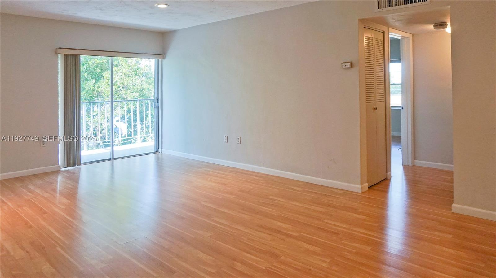 9651 SW 77th Ave #304E Miami, FL 33156