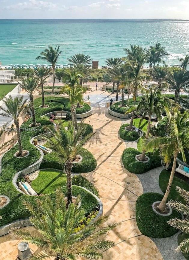 image The Carillon Center Tower29