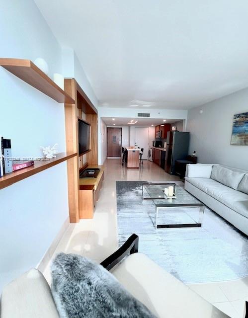 image The Carillon Center Tower3