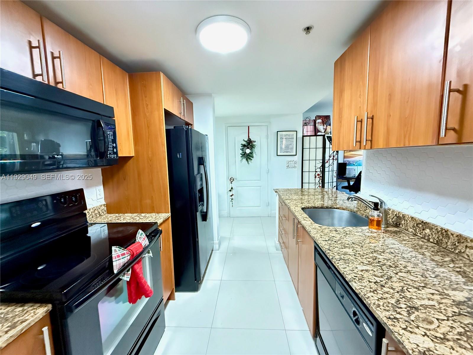 2701 SW 3rd Ave #202 Miami, FL 33129