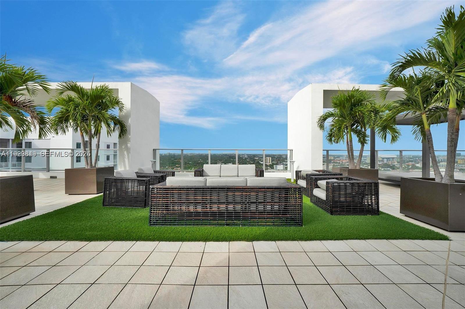 image Brickell Ten20