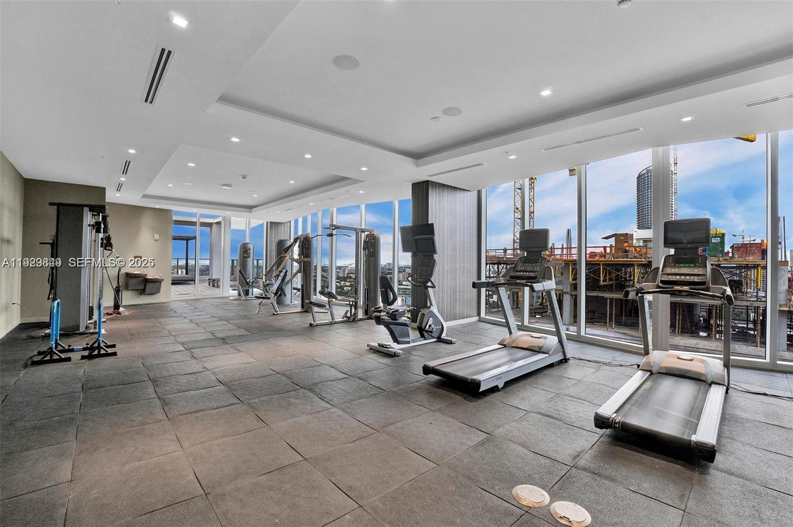 image Brickell Ten22