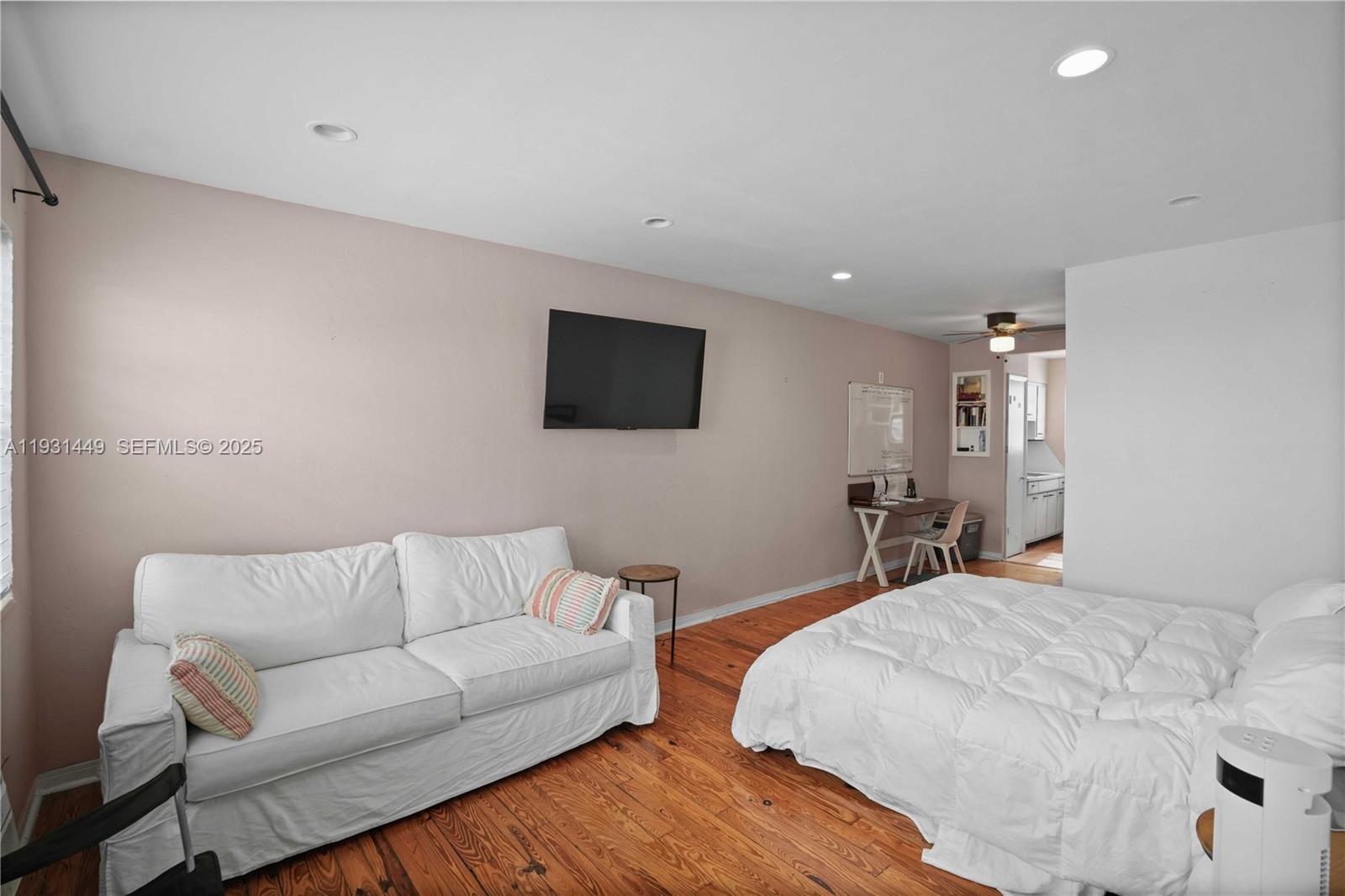 200 76th St #56 Miami Beach, FL 33141