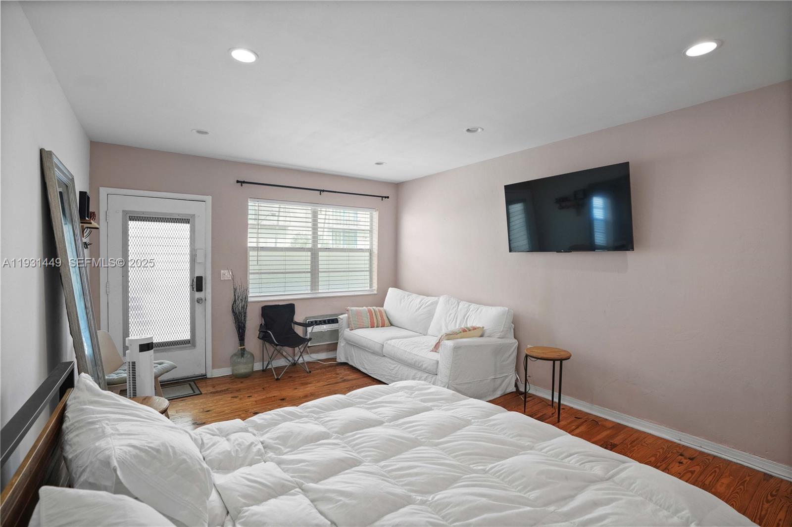 200 76th St #56 Miami Beach, FL 33141