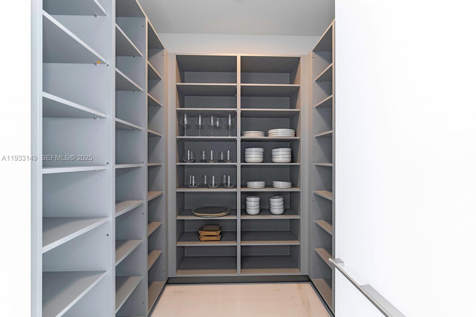 300 Biscayne Blvd Way #1901 Miami, FL 33131