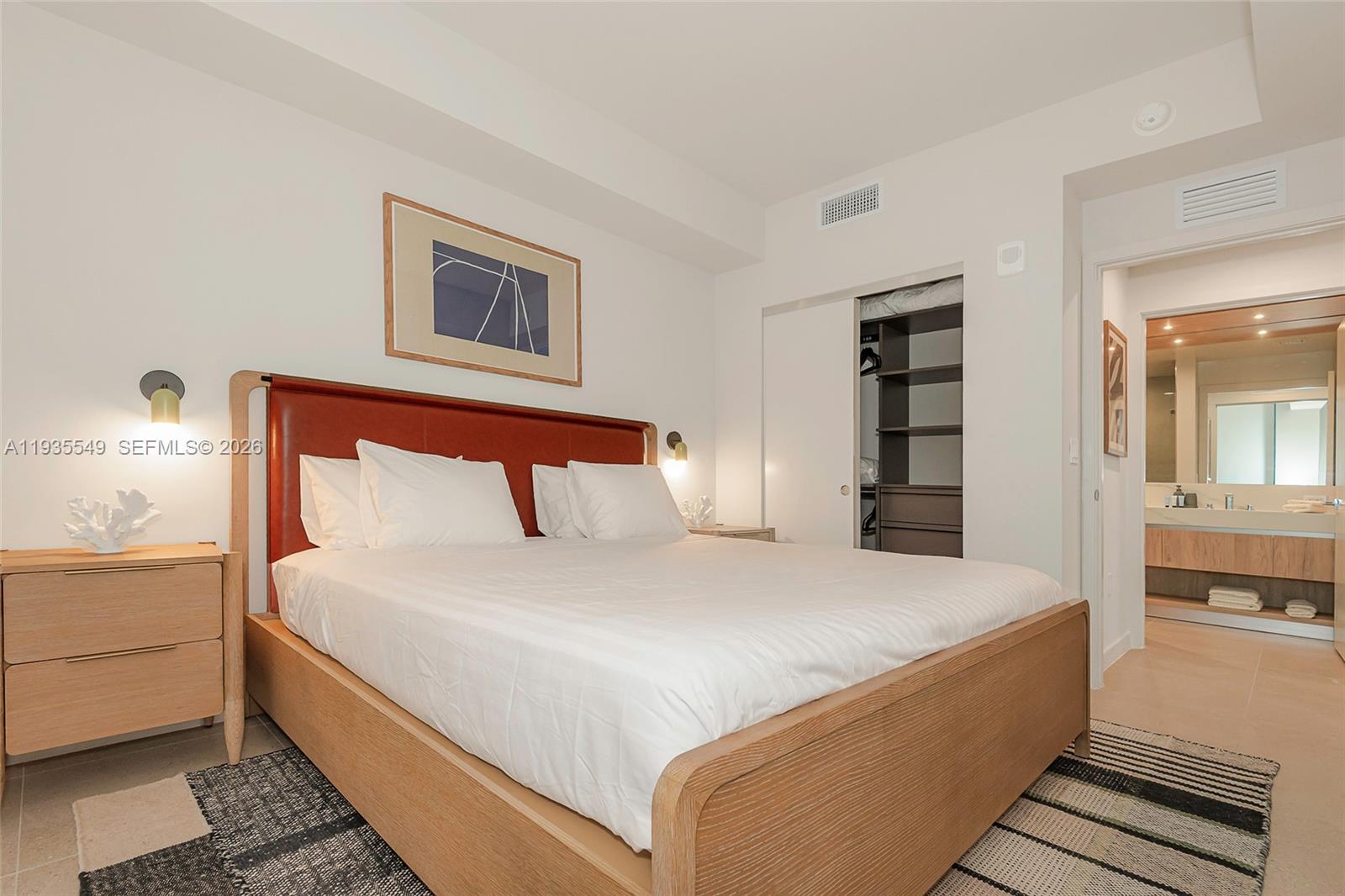 image The Crosby Miami Worldcenter16