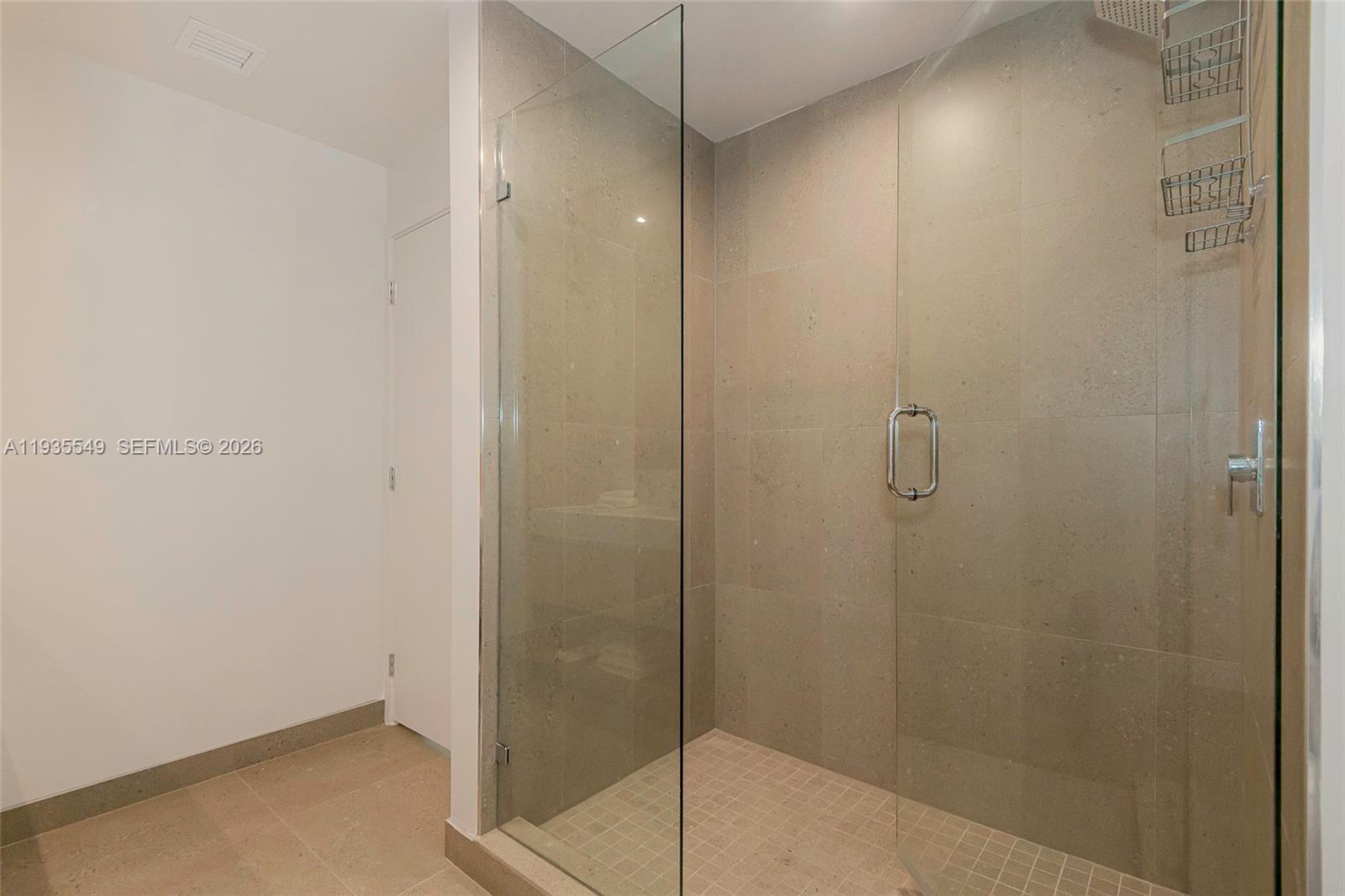 image The Crosby Miami Worldcenter18