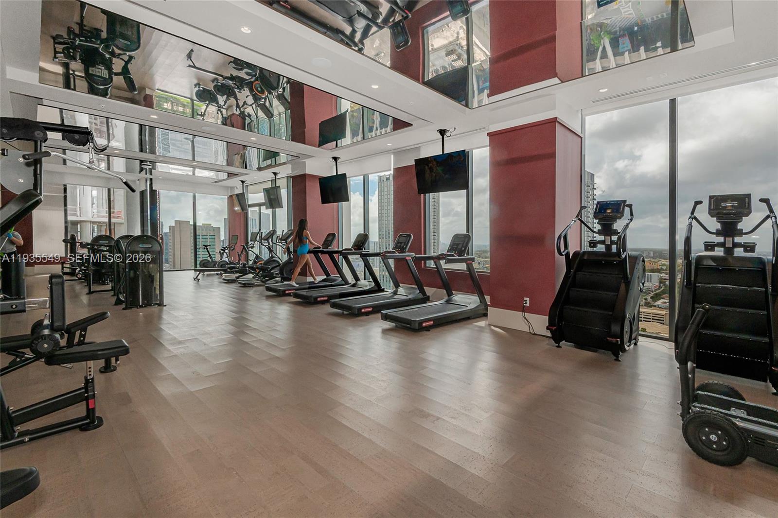 image The Crosby Miami Worldcenter29