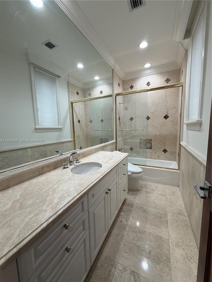 673 Destacada Ave Coral Gables, FL 33156