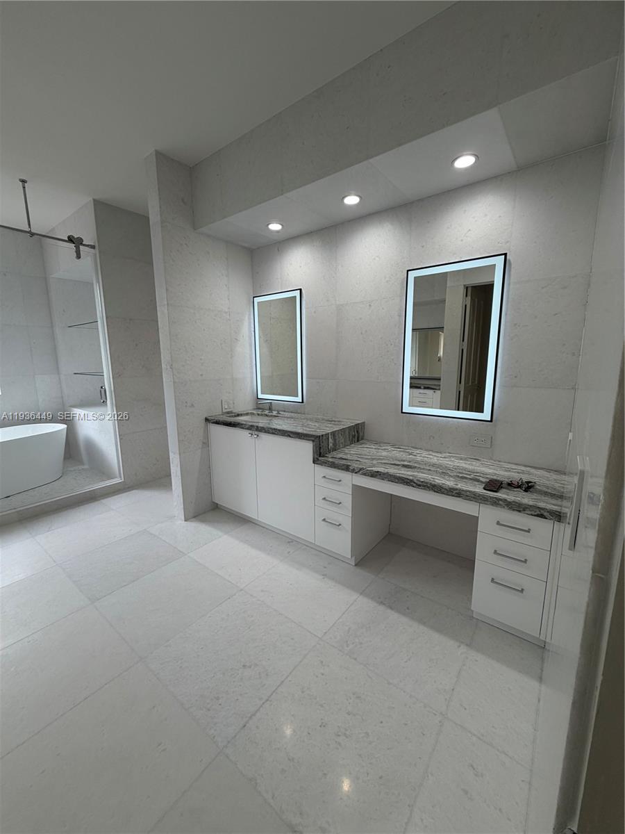 673 Destacada Ave Coral Gables, FL 33156