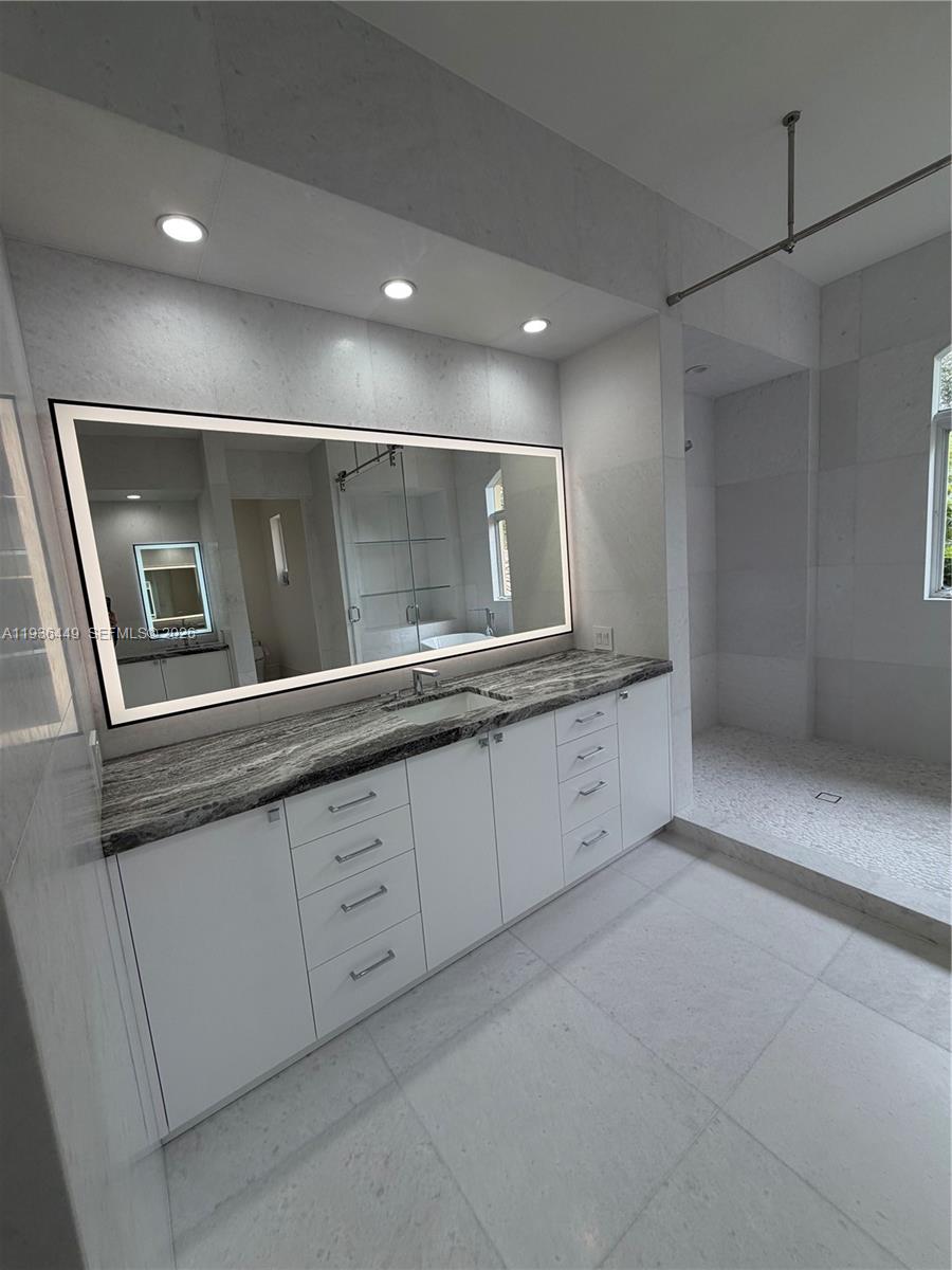 673 Destacada Ave Coral Gables, FL 33156