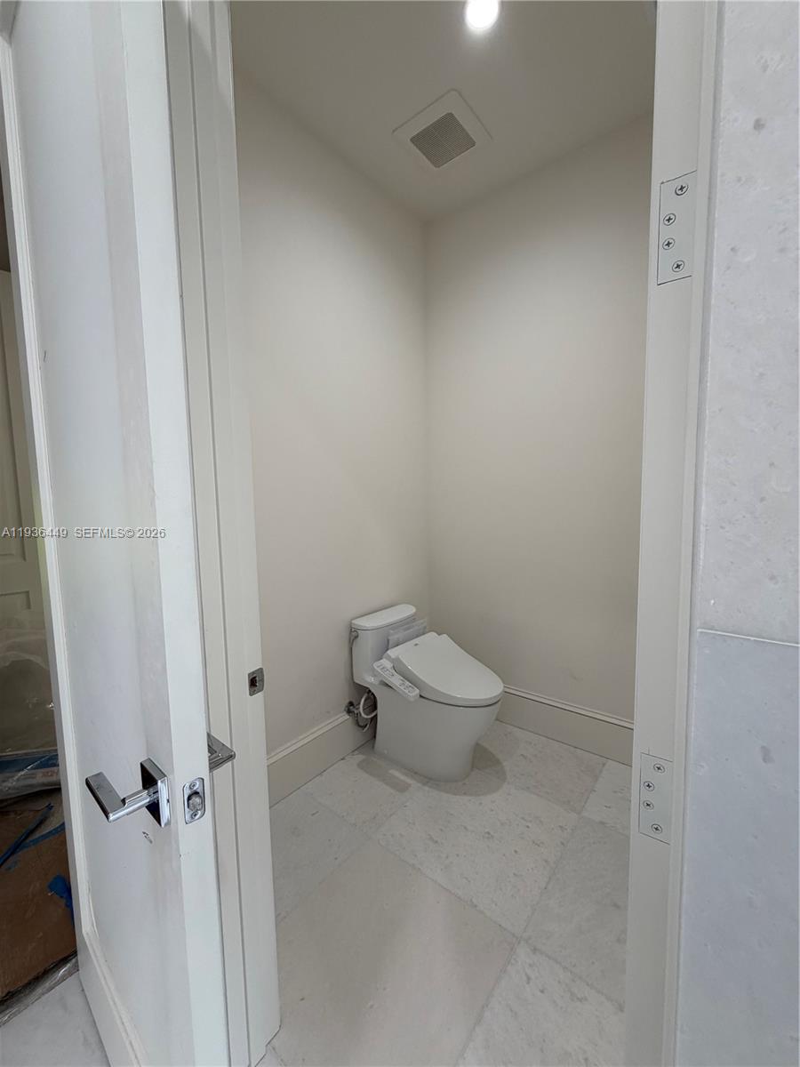 673 Destacada Ave Coral Gables, FL 33156