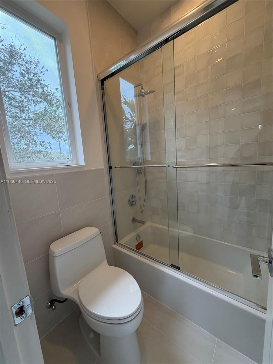 673 Destacada Ave Coral Gables, FL 33156