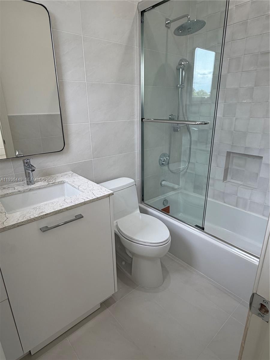 673 Destacada Ave Coral Gables, FL 33156