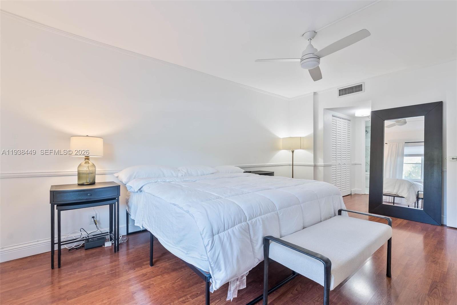 100 Edgewater Dr #204 Coral Gables, FL 33133