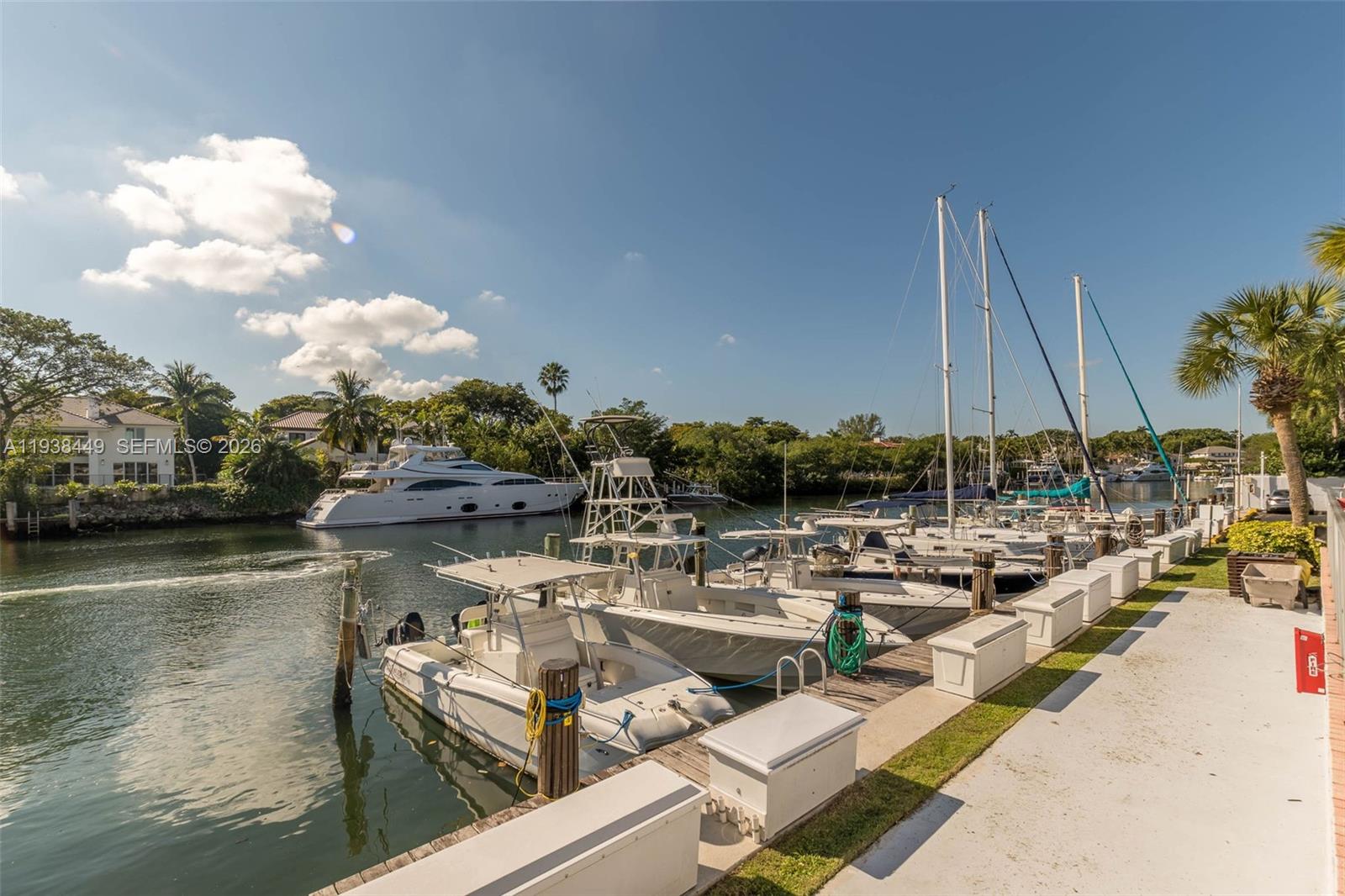 100 Edgewater Dr #204 Coral Gables, FL 33133