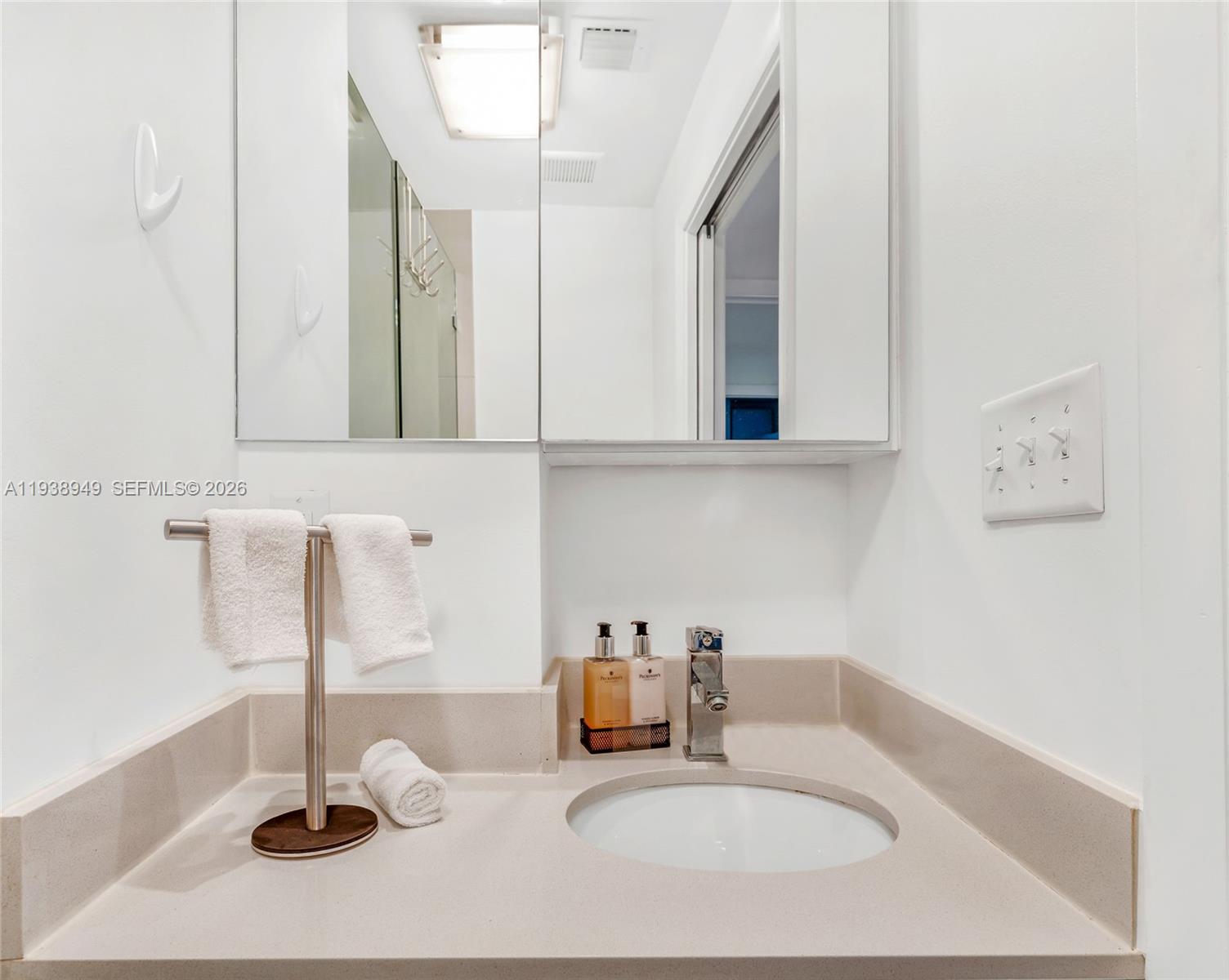 3250 NE 1st Ave #603 Miami, FL 33137