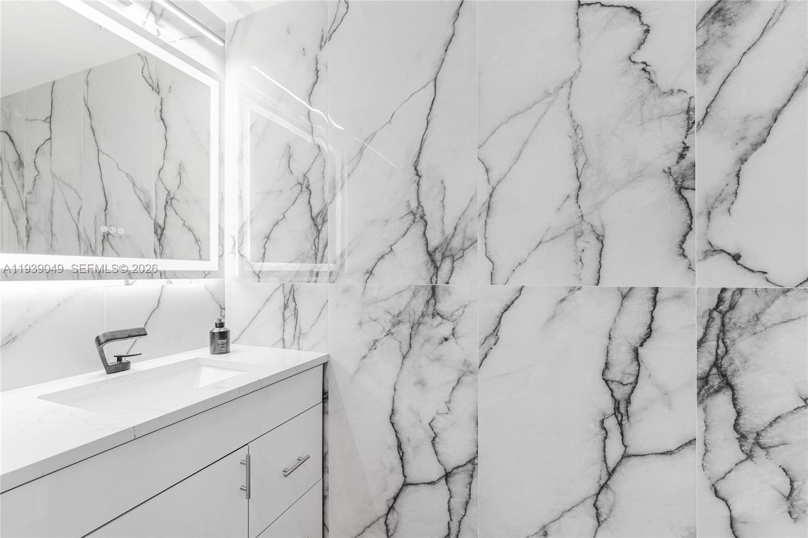 image Brickell On The River10