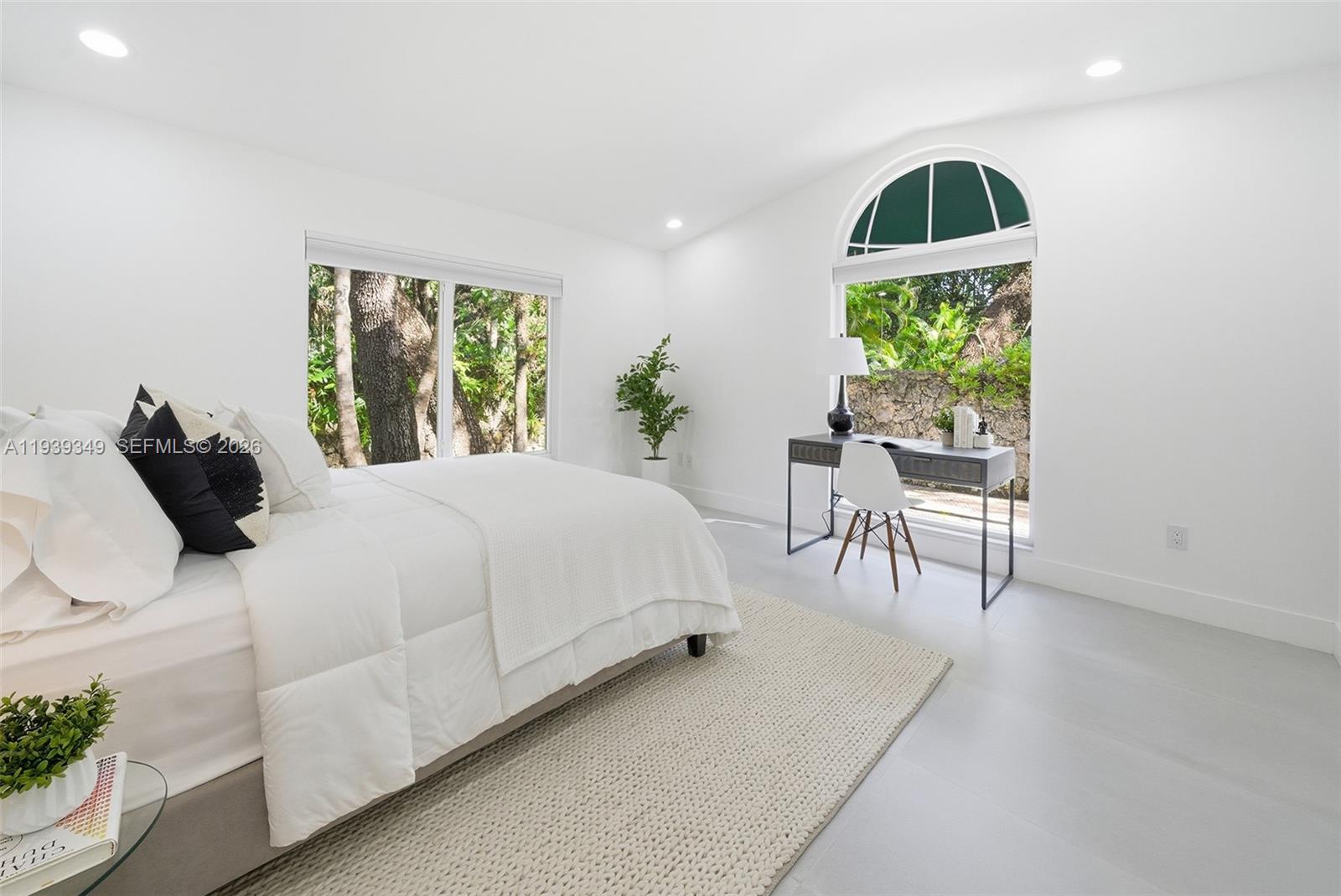 3700 Justison Rd Miami, FL 33133