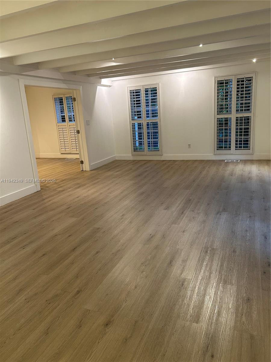 4255 Lennox Dr Miami, FL 33133