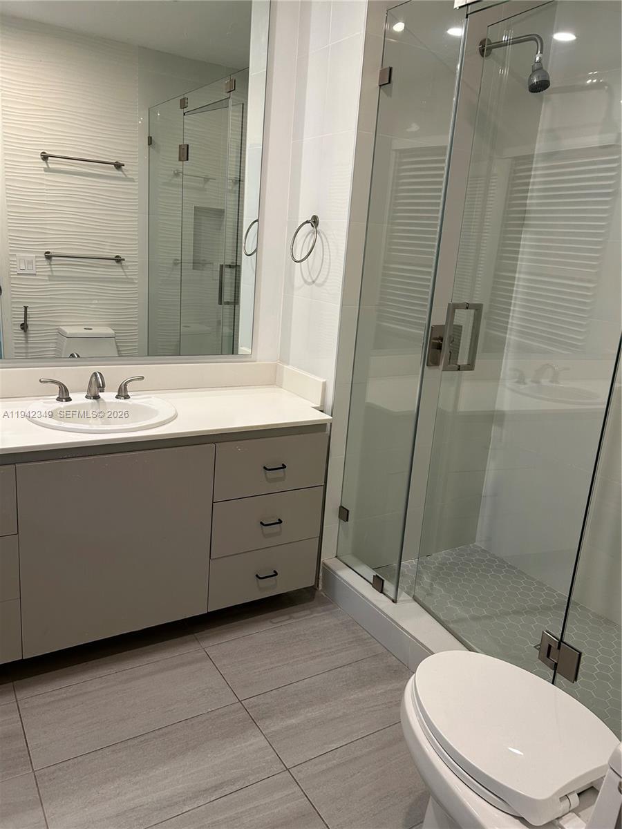 4255 Lennox Dr Miami, FL 33133