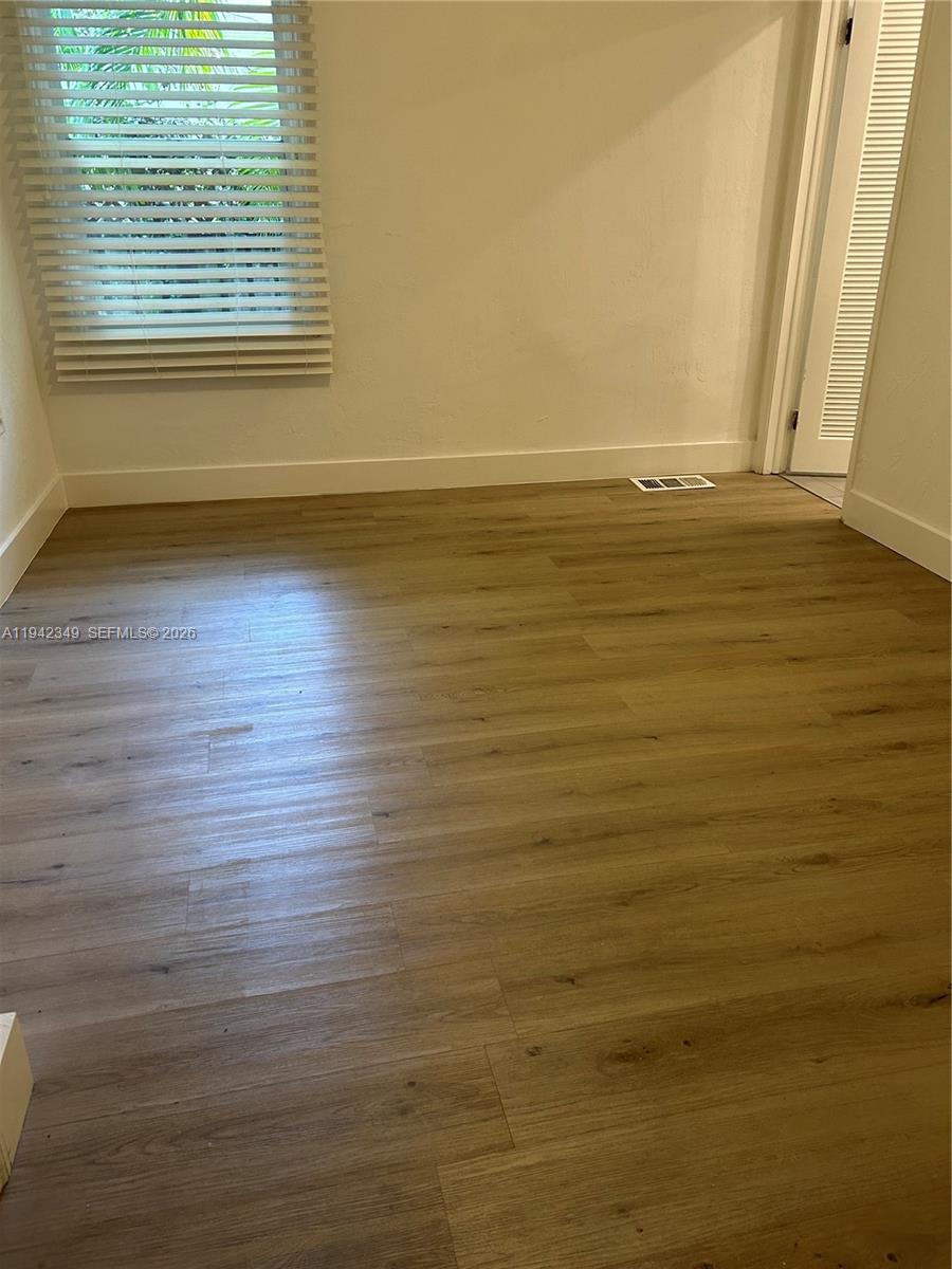 4255 Lennox Dr Miami, FL 33133