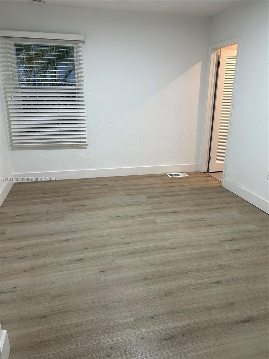 4255 Lennox Dr Miami, FL 33133