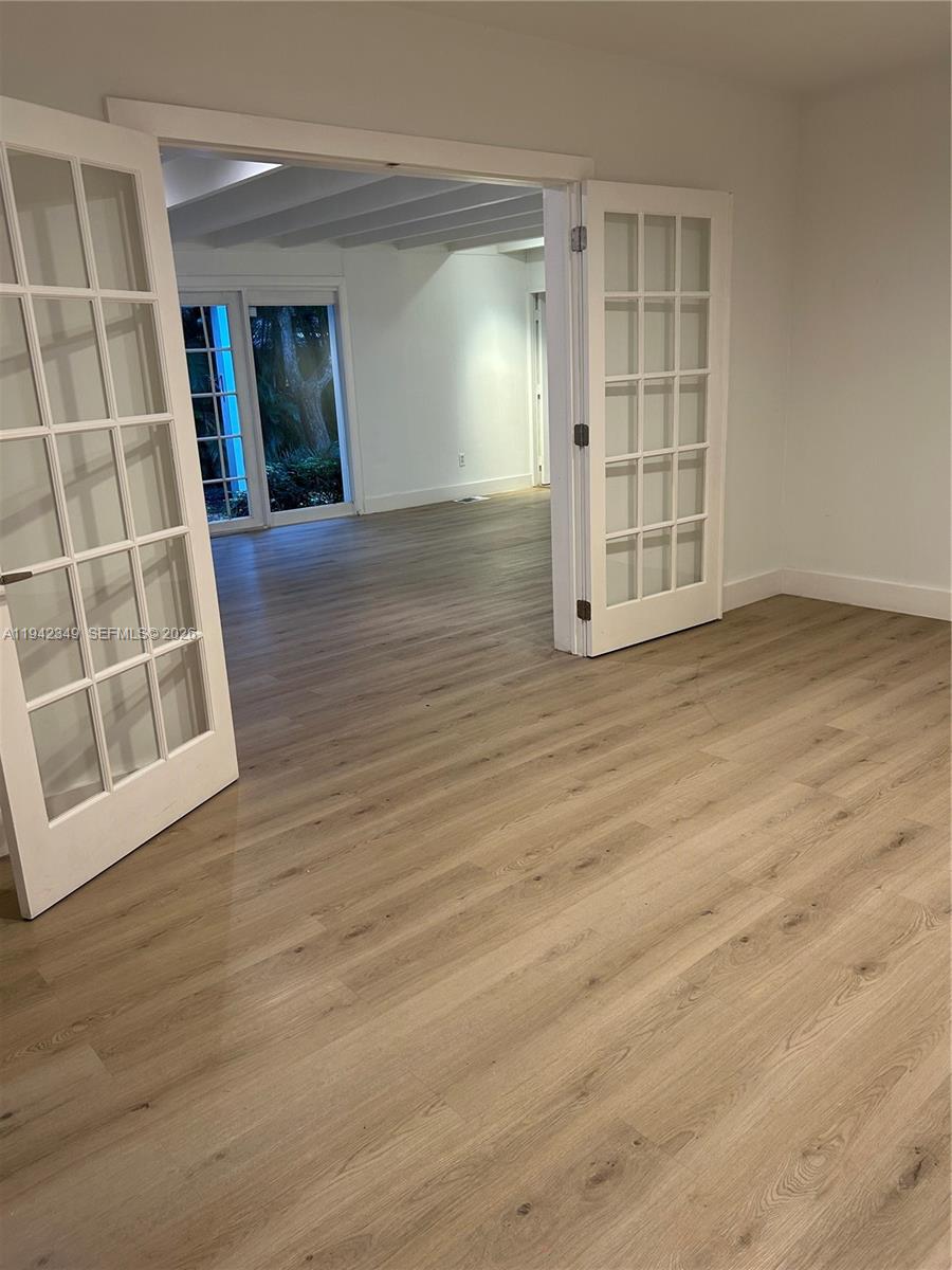 4255 Lennox Dr Miami, FL 33133