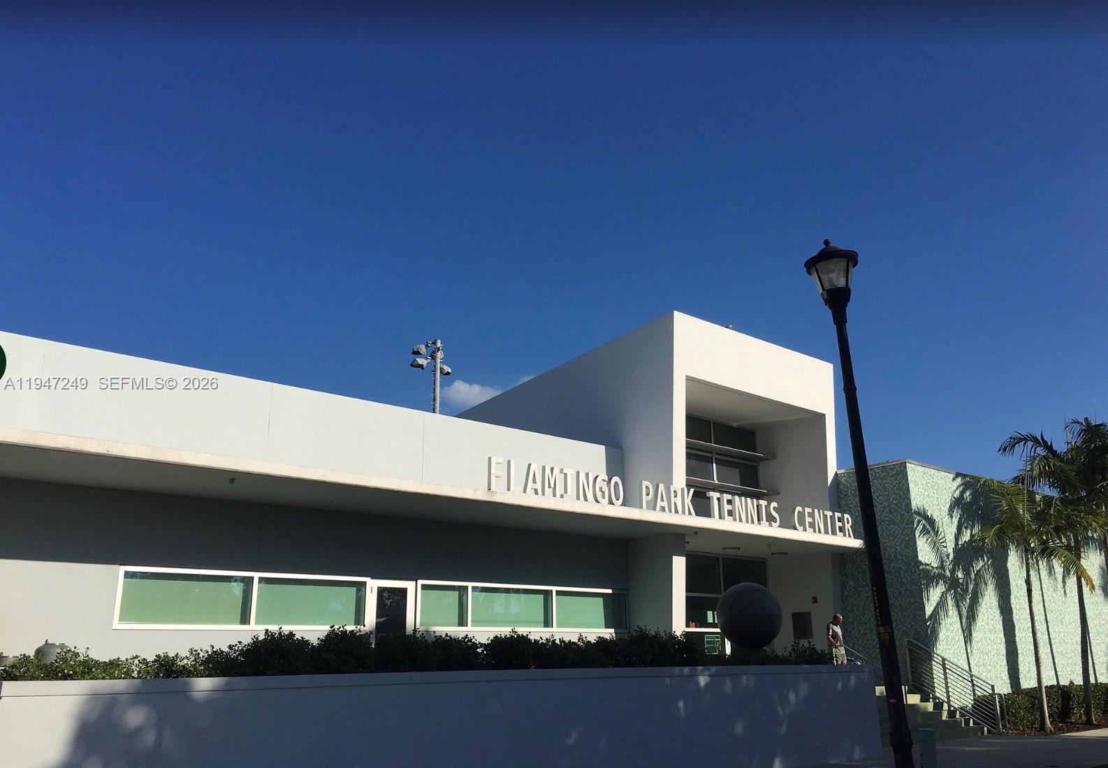 842 Meridian Ave #2C Miami Beach, FL 33139