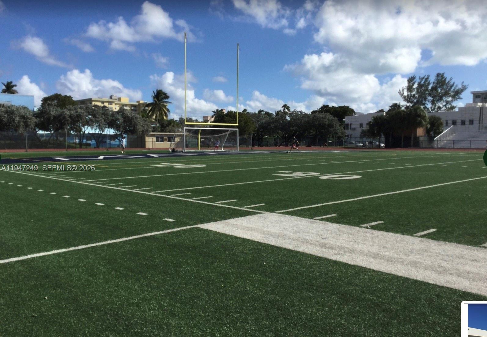 842 Meridian Ave #2C Miami Beach, FL 33139