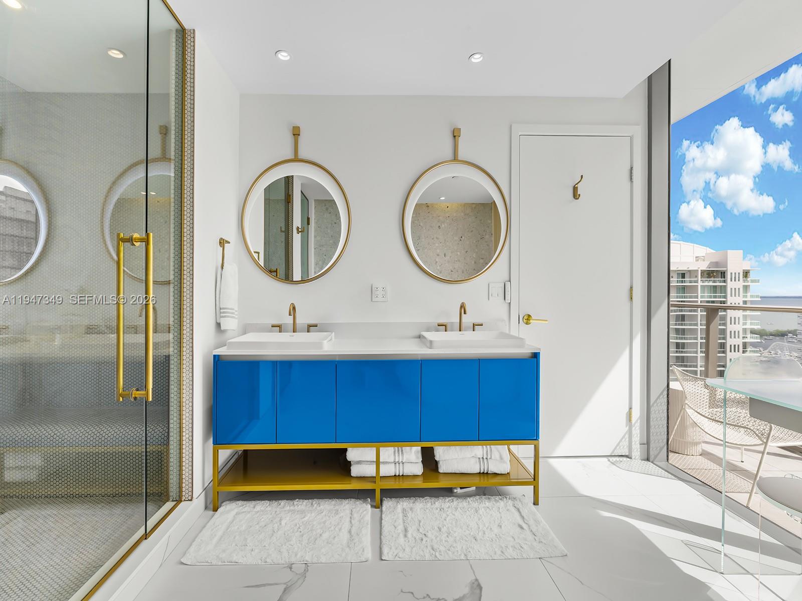 2678 Tigertail Ave #1806 Miami, FL 33133