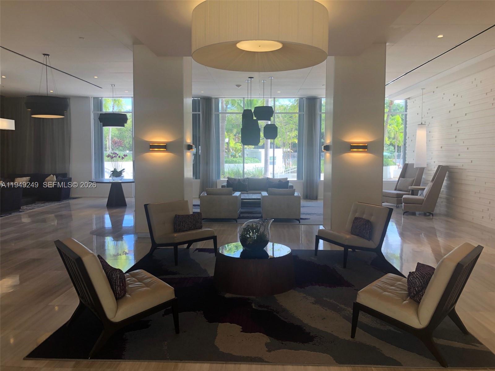 100 Bayview Dr #408 Sunny Isles Beach, FL 33160