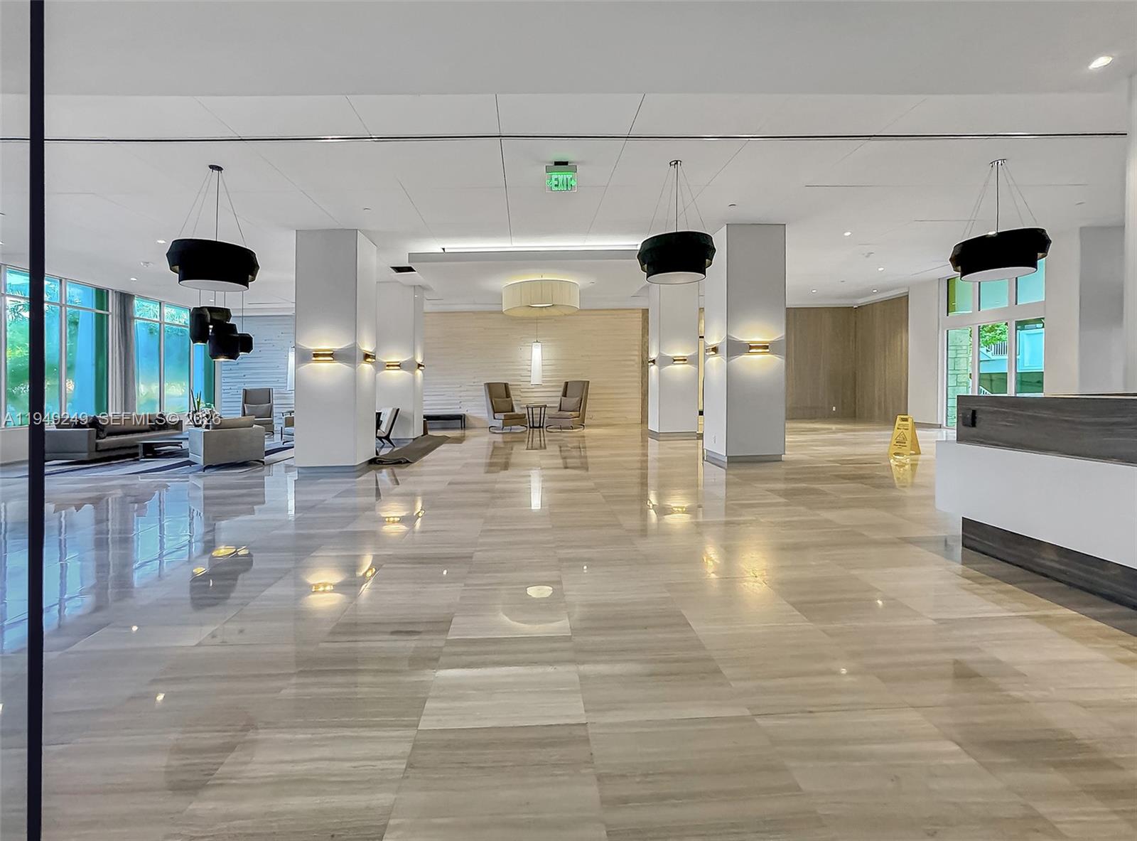 100 Bayview Dr #408 Sunny Isles Beach, FL 33160