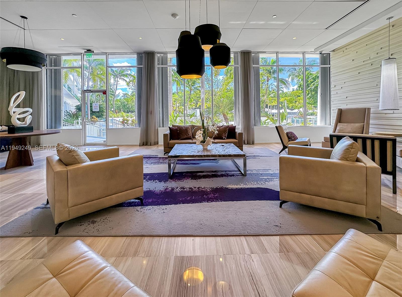 100 Bayview Dr #408 Sunny Isles Beach, FL 33160