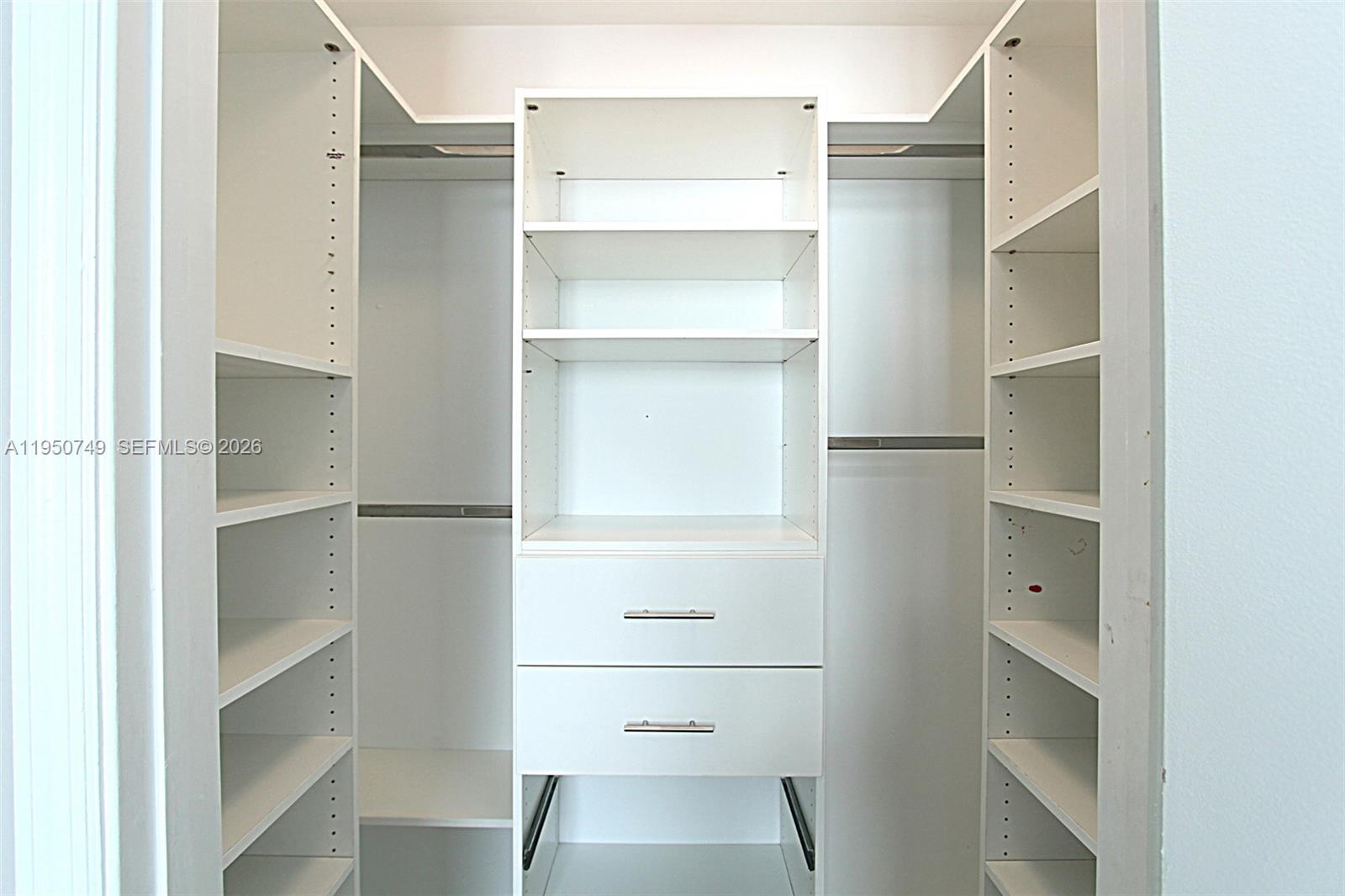 image 500 Brickell East18