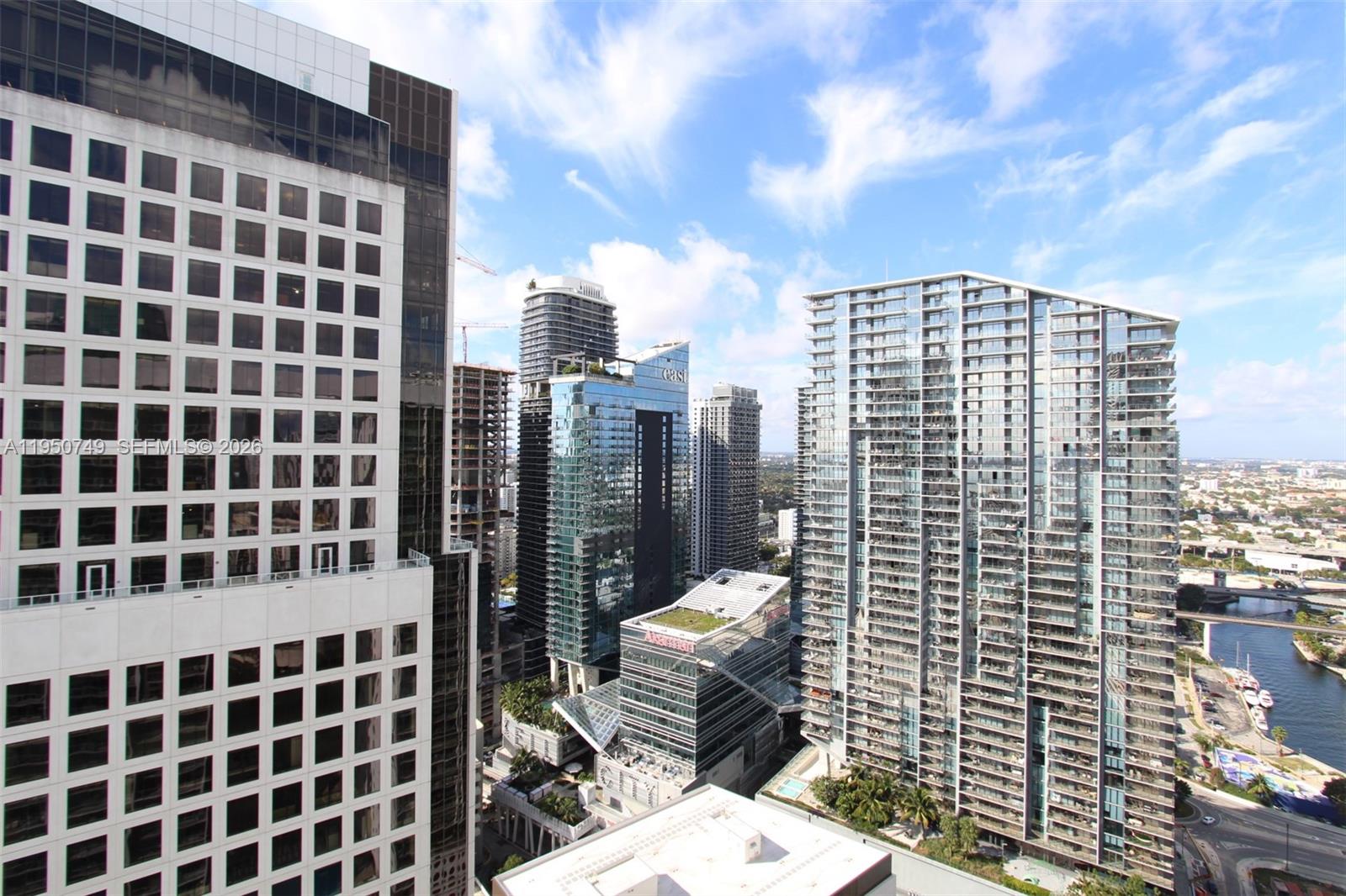 image 500 Brickell East30