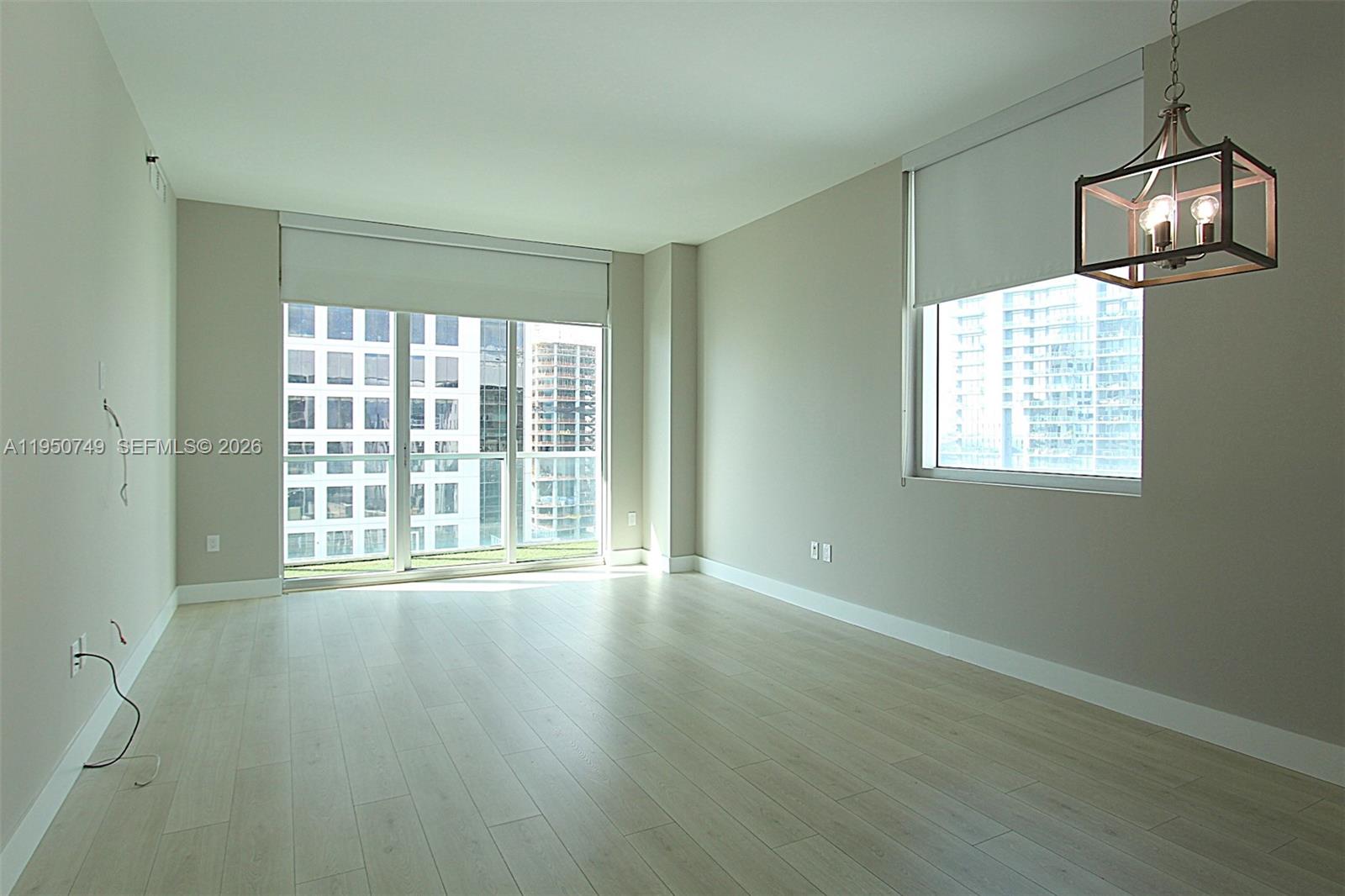 image 500 Brickell East4