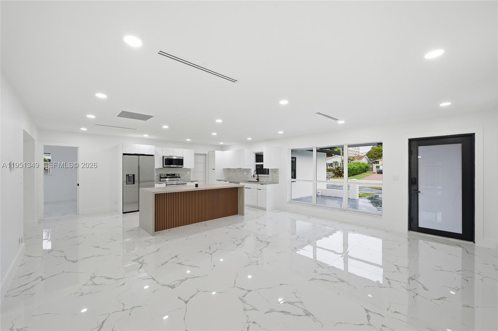 4711 NE 18th Ave Oakland Park, FL 33334