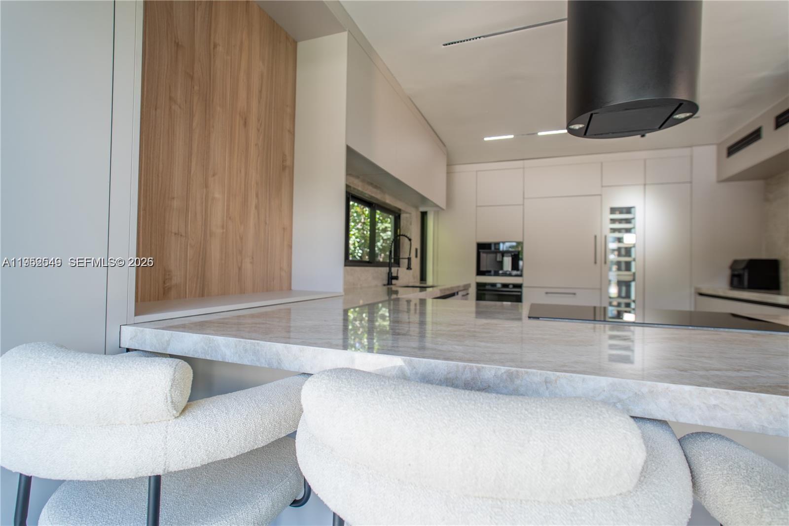 7850 Hawthorne Ave Miami Beach, FL 33141