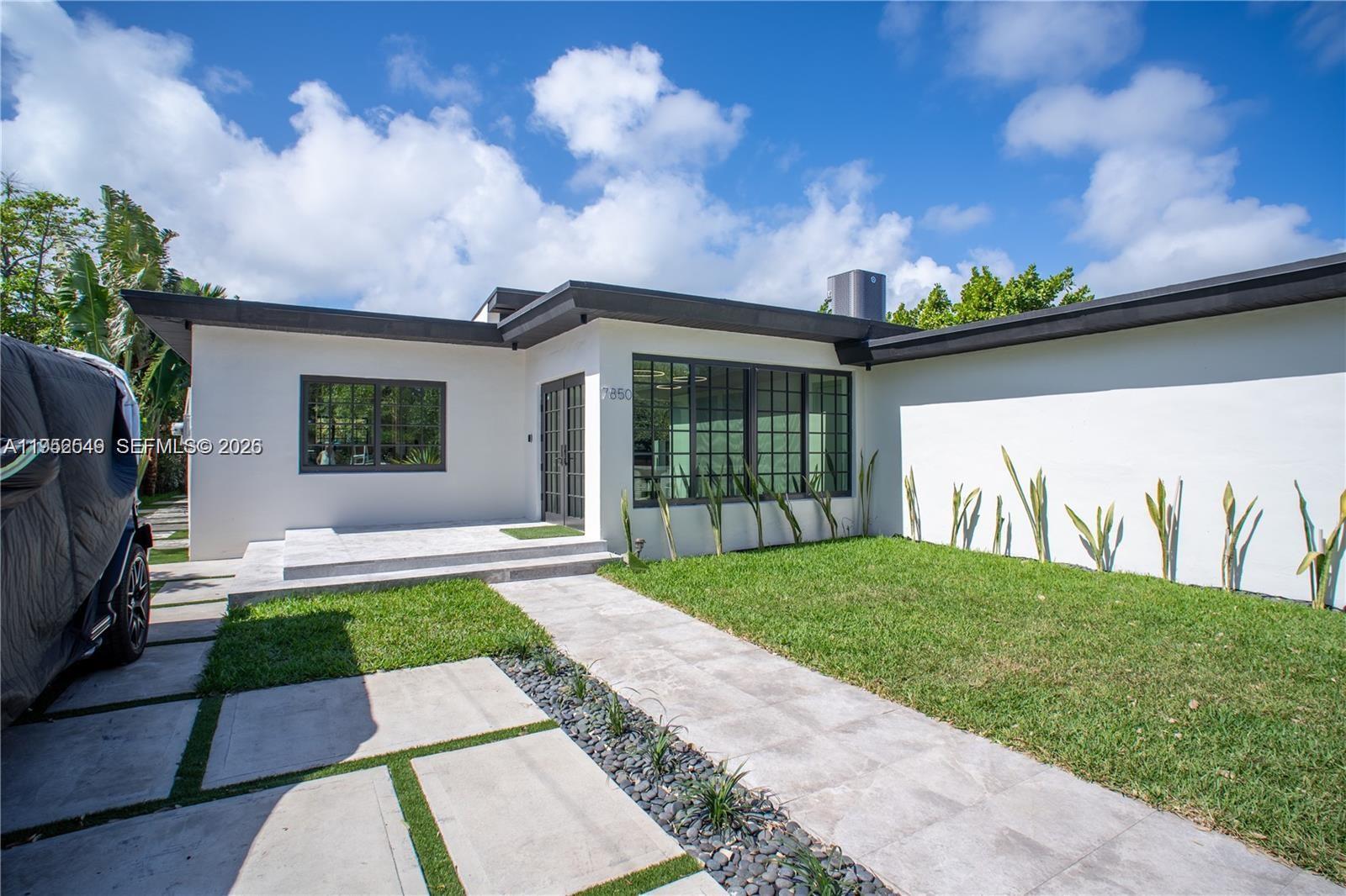 7850 Hawthorne Ave Miami Beach, FL 33141