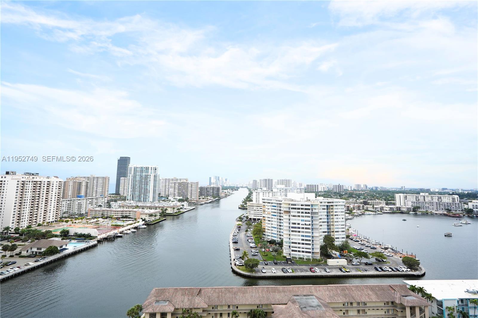 image Beachwalk Hotel & Residences15