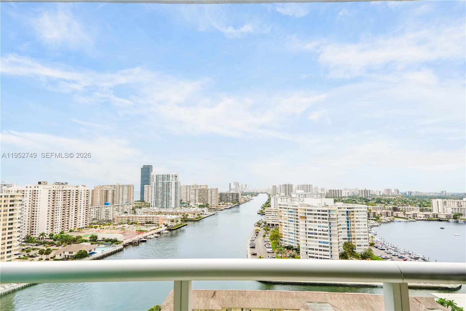 image Beachwalk Hotel & Residences22