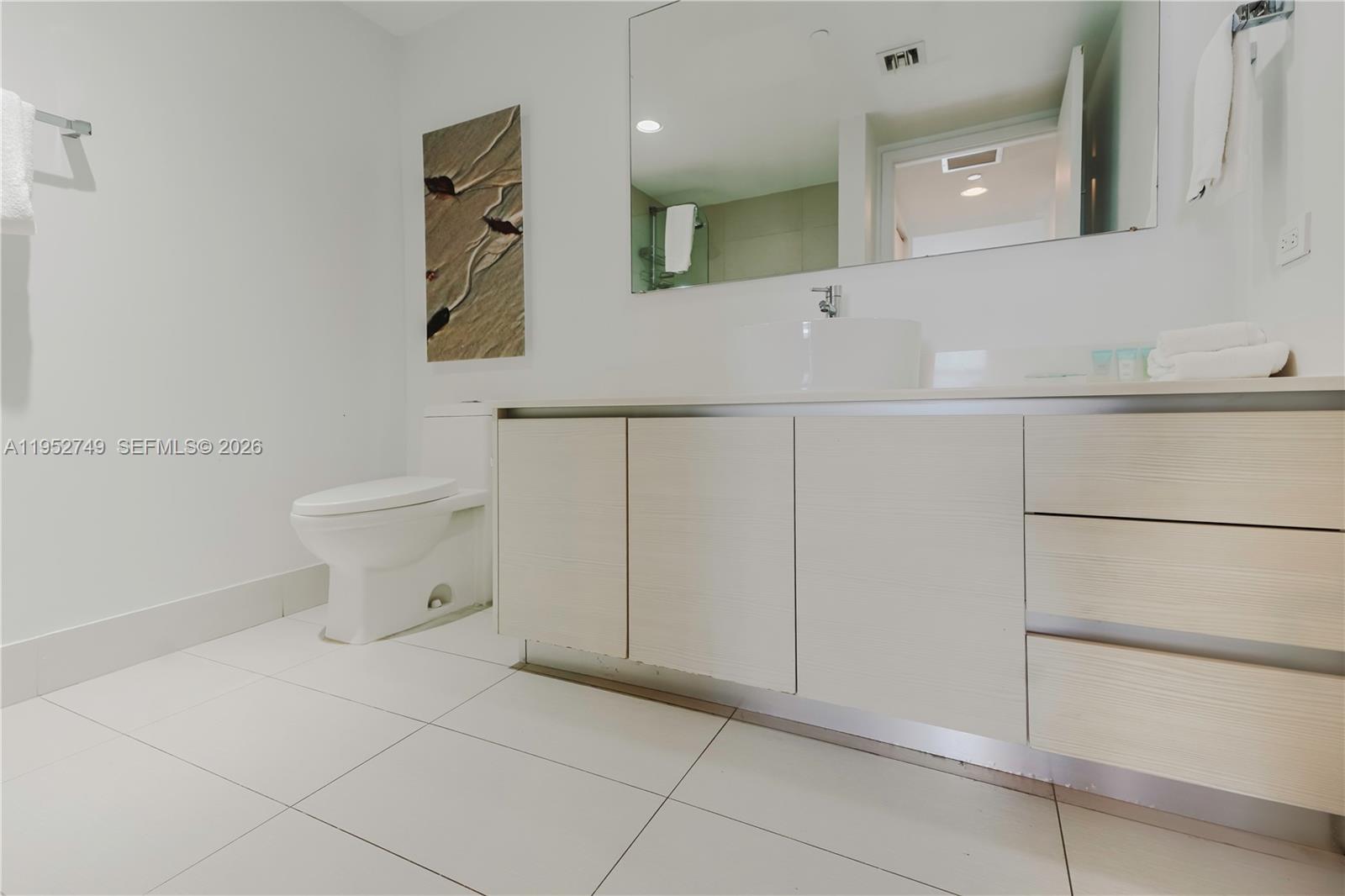 image Beachwalk Hotel & Residences26