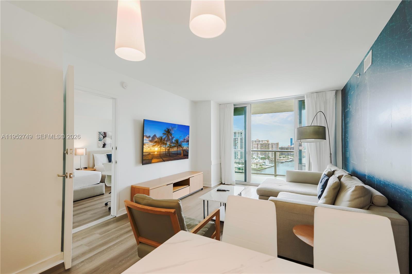 image Beachwalk Hotel & Residences3