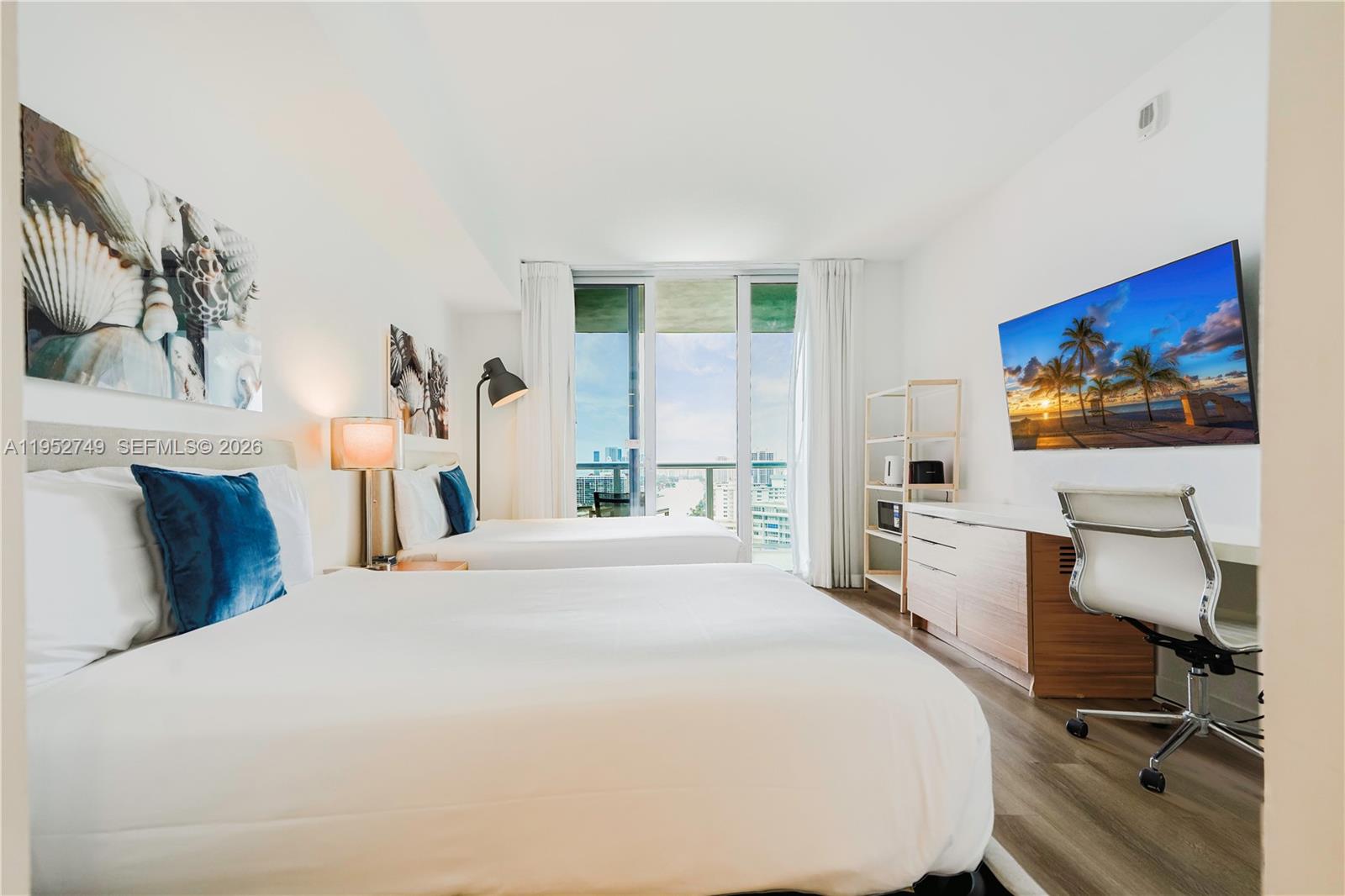 image Beachwalk Hotel & Residences7