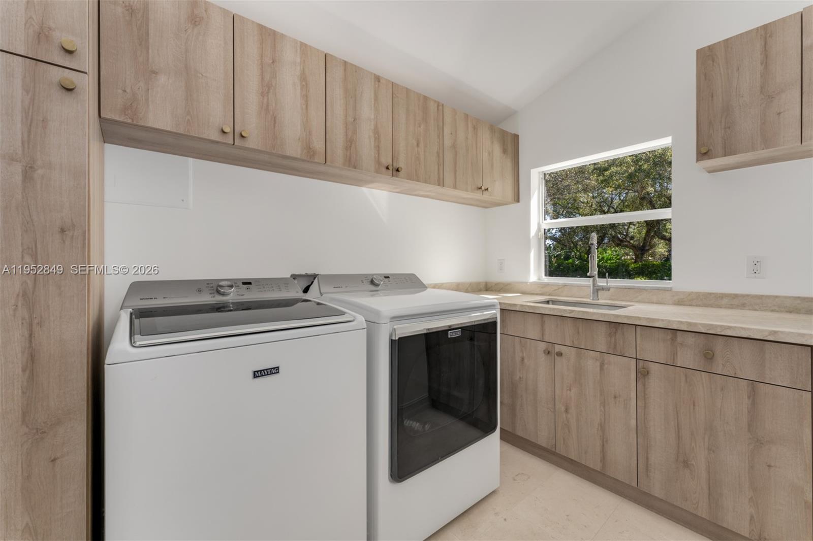 6650 SW 127th St Pinecrest, FL 33156